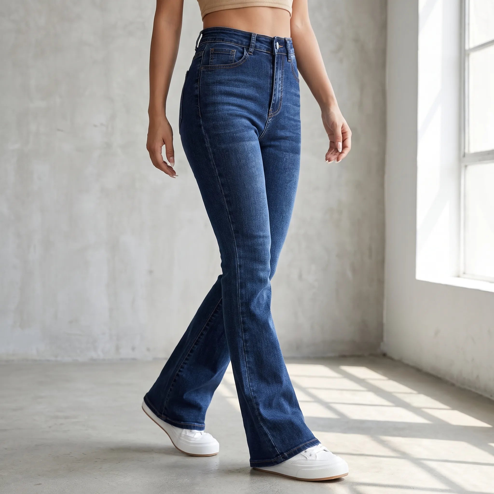 Flarelia - High Waisted Flare Jeans